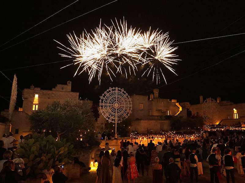 استعراضاً لأحدث يخوتها التي تجمع بين الفخامة والتقنية المتقدمة: "أزيموت بينيتّي" تنظم حدثها السنوي في مدينة بورتو مونوبلي الإيطالية